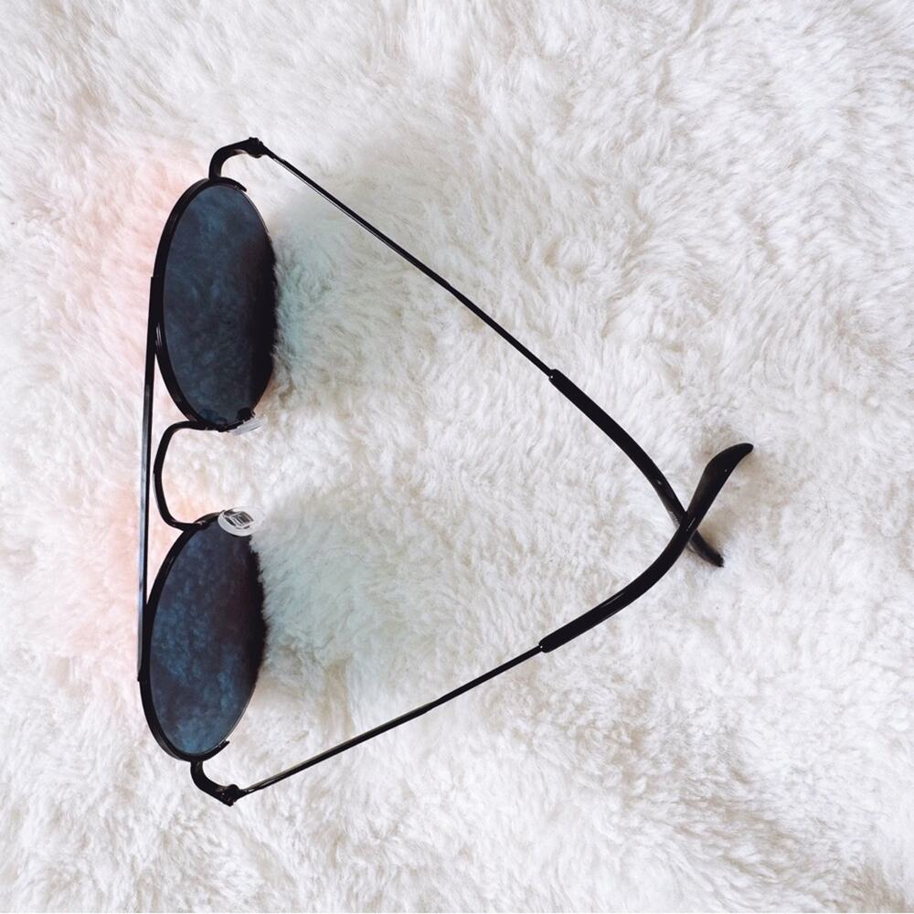 Carly Mirrored Red Chic Round Sunglasses - Picture 8 of 10